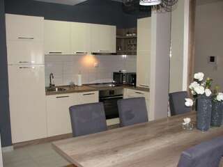 Апартаменты Apartments B&S Lux Будва Апартаменты «34/2» с видом на море-11