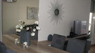 Апартаменты Apartments B&S Lux Будва Апартаменты «34/2» с видом на море-3