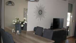 Апартаменты Apartments B&S Lux Будва Апартаменты «34/2» с видом на море-55